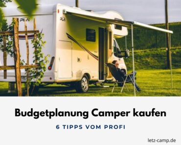 Wohnmobil mit ausgefahrener Markise Budgetplanung Camper kaufen