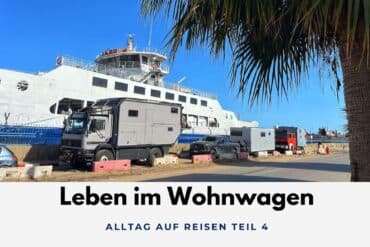 Dodge Ram und EXMO sowie Unsinn Wohnanhänger vor der Fähre